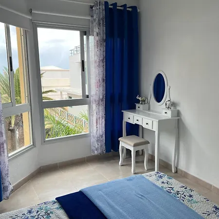 Rosmary * Puerto de la Cruz (Tenerife)